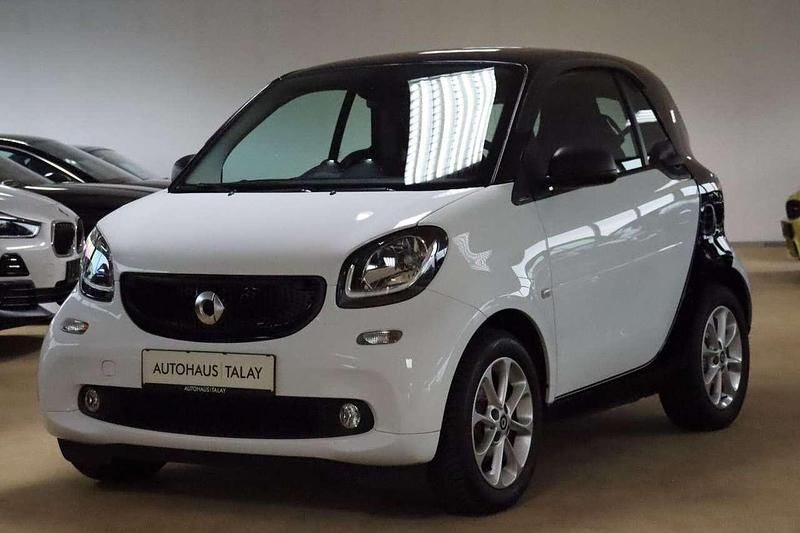 Gebraucht Smart ForTwo Coupé 71 PS (52 kW) 2019 Schwarz Coupé