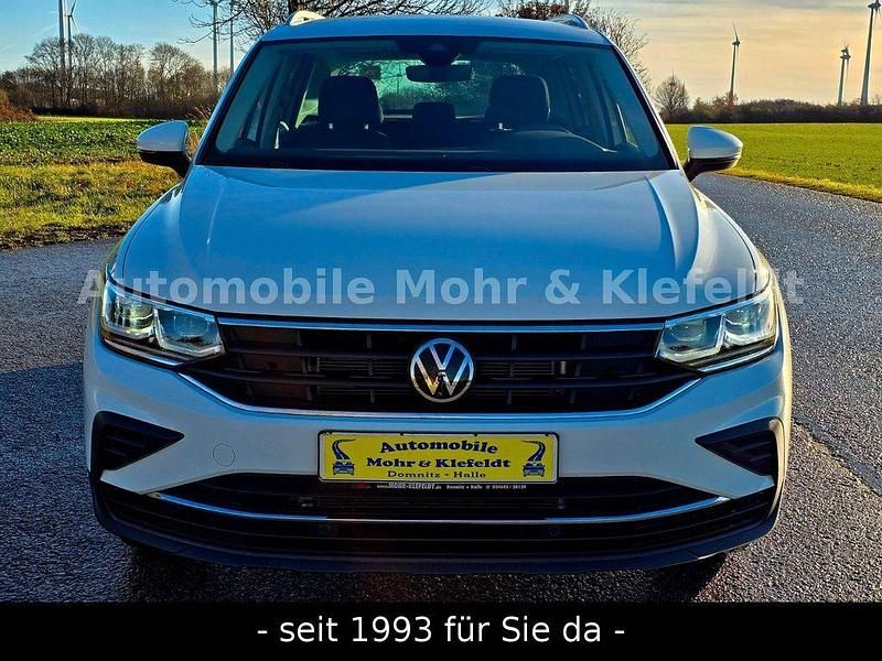Gebraucht VW Tiguan Active 150 PS (110 kW) 2022 Weiß SUV
