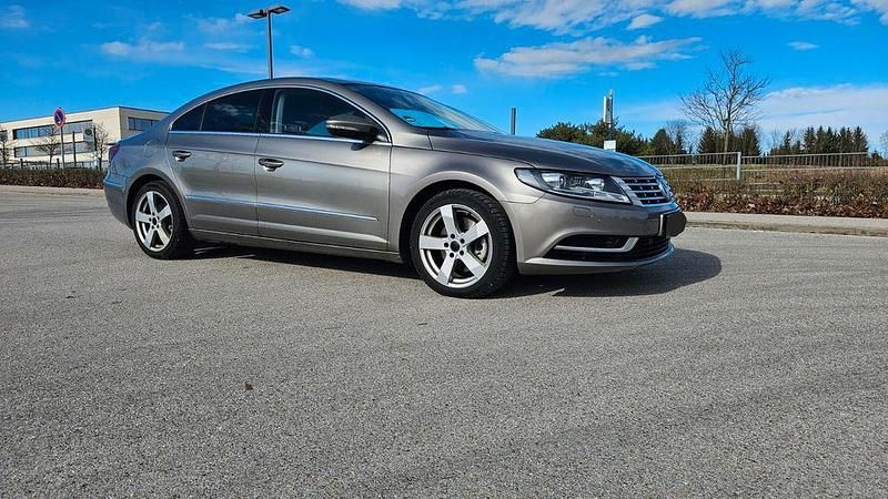 Gebraucht VW CC 170 PS (125 kW) 2012 Braun Limousine