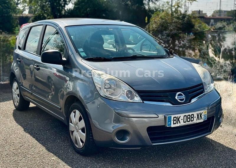 Grau Gebraucht 2011 Nissan Note Visia Van / Kleinbus | 2.990 € (Fairer Preis) - Bild 1/4