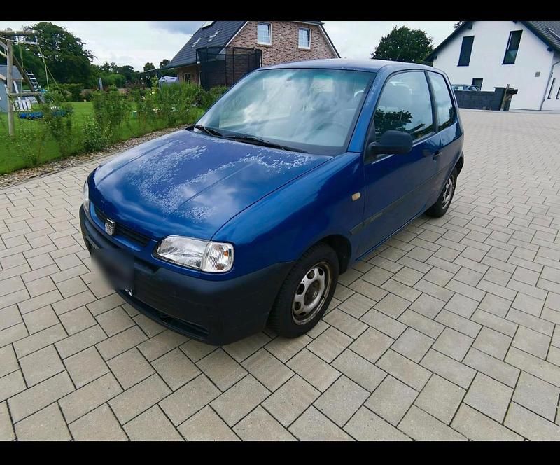 Blau Gebraucht 1999 Seat Arosa Kleinwagen | 1.600 € (Fairer Preis) - Bild 1/3