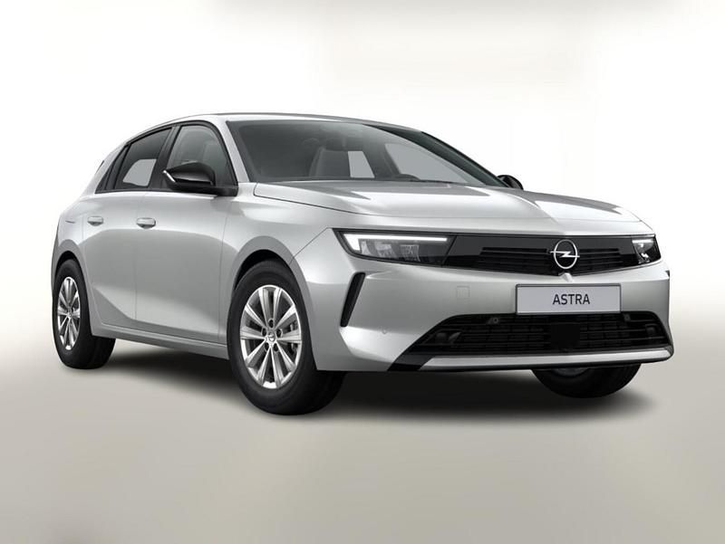Gebraucht Opel Astra 131 PS (96 kW) 2024 Kristall silber metallic Limousine