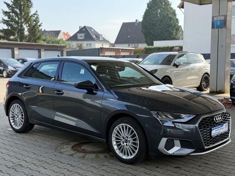 Gebraucht Audi A3 Advanced 150 PS (110 kW) 2022 Grau Limousine