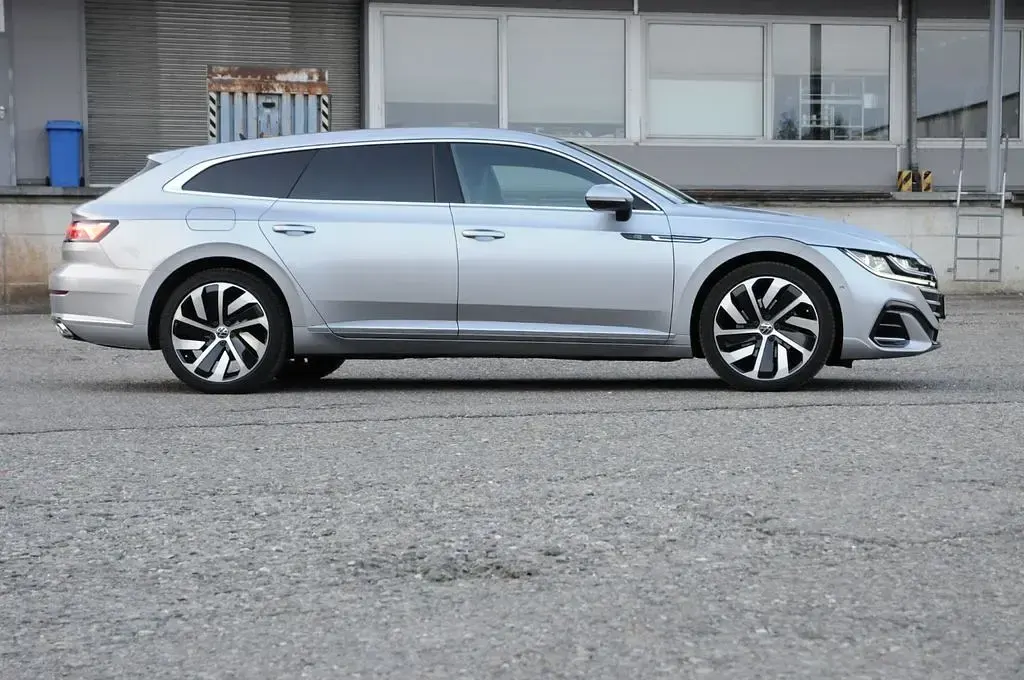 Gebraucht VW Arteon R 200 PS (147 kW) 2021 Silber Limousine