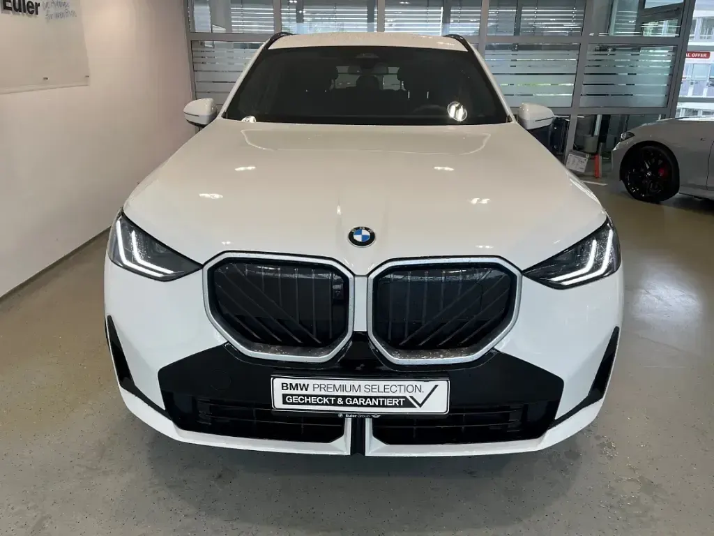 Gebraucht BMW X3 M Sport 190 PS (139 kW) 2025 Weiss SUV