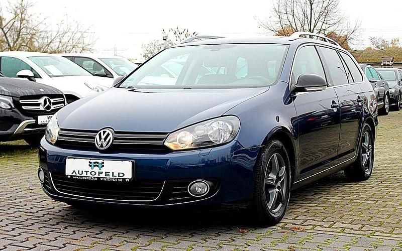 Blau Gebraucht 2012 VW Golf VI Style Kombi | 7.950 € (Fairer Preis) - Bild 1/4