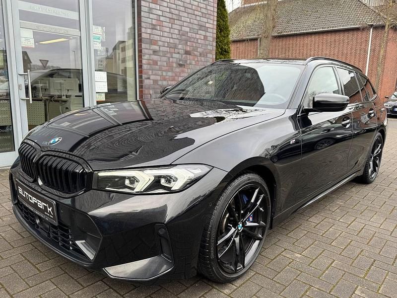 Gebraucht BMW 320 M Sport 190 PS (139 kW) 2024 Schwarz Limousine