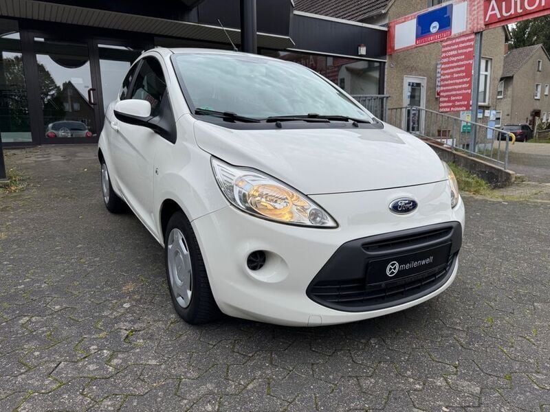 Weiß Gebraucht 2013 Ford Ka Trend Kleinwagen | 2.990 € (Guter Preis) - Bild 1/4