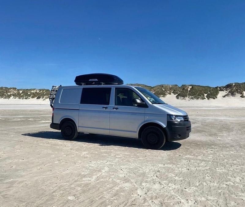 Gebraucht VW Transporter 140 PS (102 kW) 2014 Silber Van