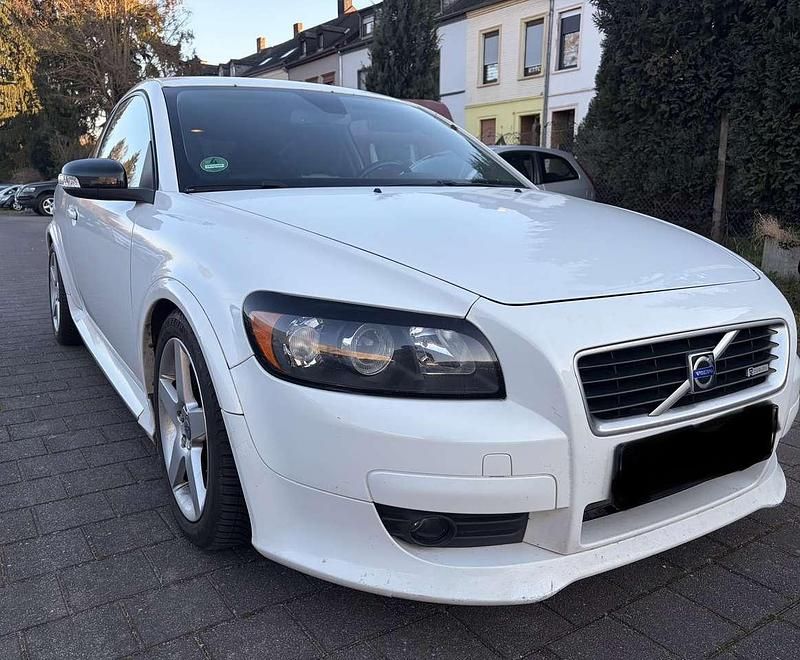 Gebraucht Volvo C30 Momentum 136 PS (100 kW) 2008 Ice white solid / solid Kleinwagen