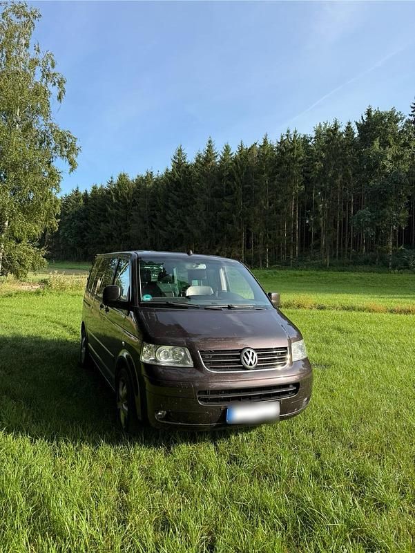 Gebraucht VW T5 Edition 131 PS (96 kW) 2006 Braun Van