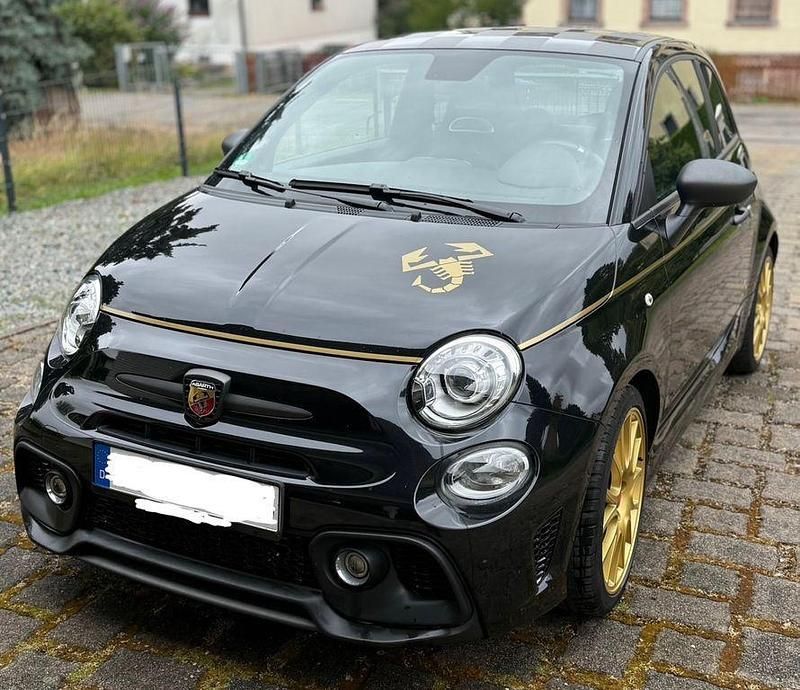 Schwarz Gebraucht 2020 Abarth 595 Kleinwagen | 21.900 € (Etwas zu teuer) - Bild 1/4
