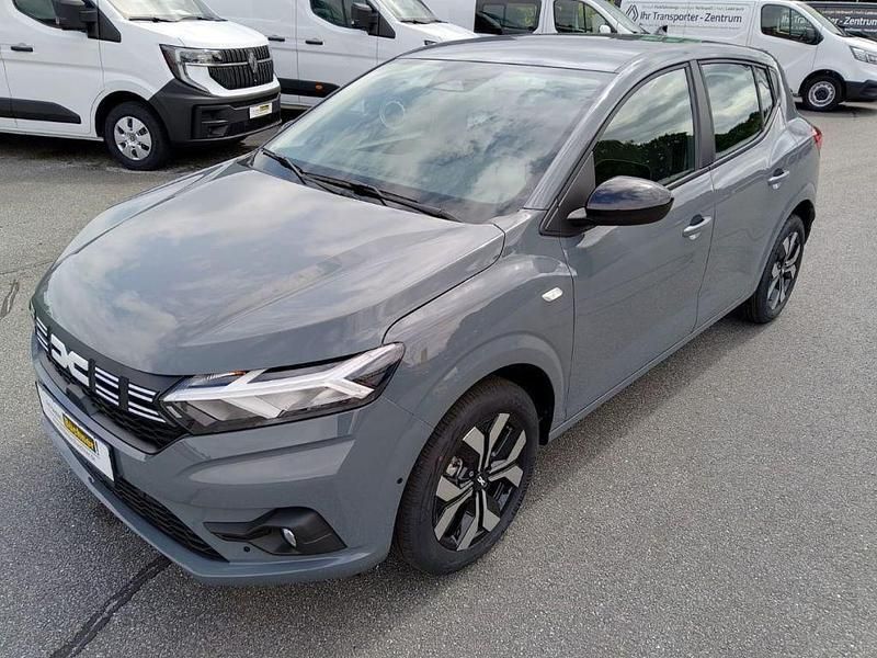 Grau Neu 2025 Dacia Sandero Journey Kleinwagen | 18.720 € (Fairer Preis) - Bild 1/4