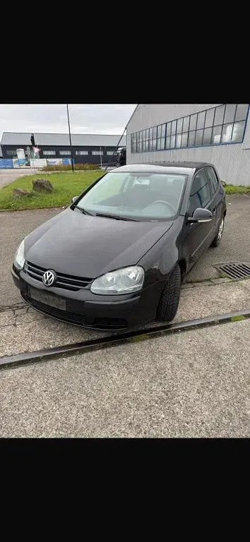 Gebraucht VW Golf IV Trendline 75 PS (55 kW) 2004 Schwarz Limousine