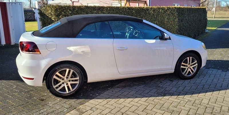 Gebraucht VW Golf Cabriolet 105 PS (77 kW) 2013 Weiß Cabrio