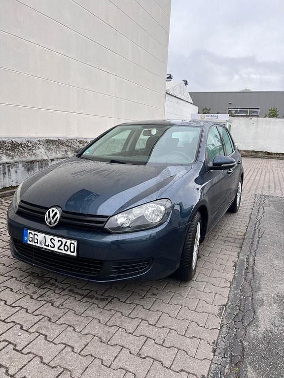 Blau Gebraucht 2009 VW Golf VI Team Limousine | 6.500 € (Fairer Preis) - Bild 1/4