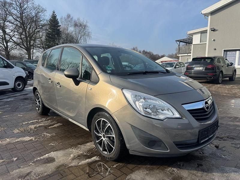 Gebraucht Opel Meriva Edition 101 PS (74 kW) 2010 Grau Van / Kleinbus