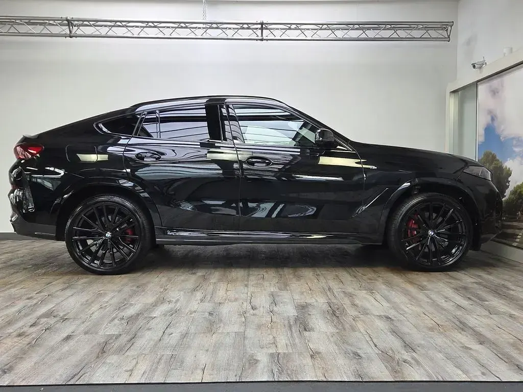 Gebraucht BMW X6 M Sport 298 PS (219 kW) 2025 (0475) saphirschwarz metallic SUV