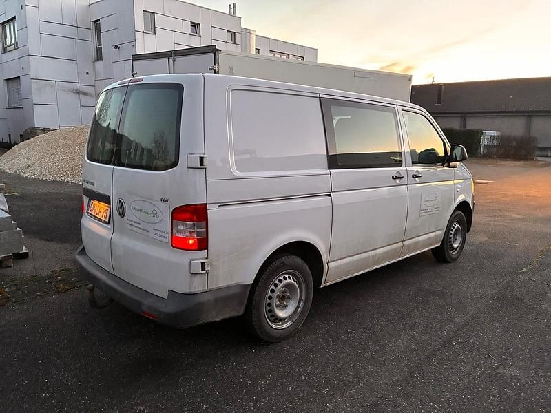 Second-hand VW Transporter 140 CP (102 kW) 2011 Alb Van