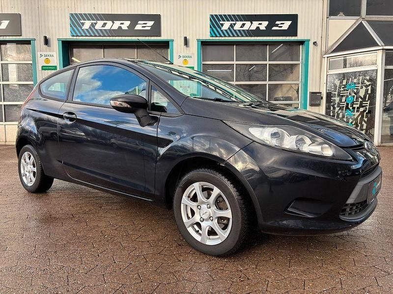 Gebraucht Ford Fiesta Trend 82 PS (60 kW) 2009 Blau Kleinwagen