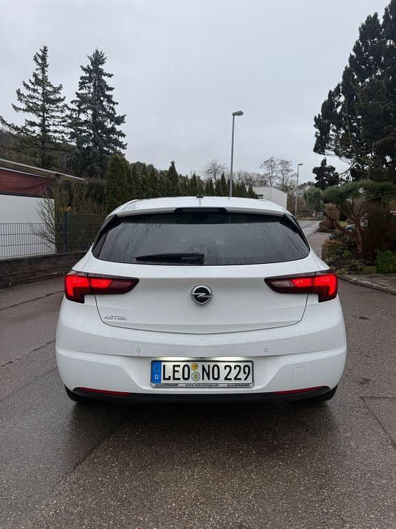 Gebraucht Opel Astra 131 PS (96 kW) 2020 Weiß Limousine
