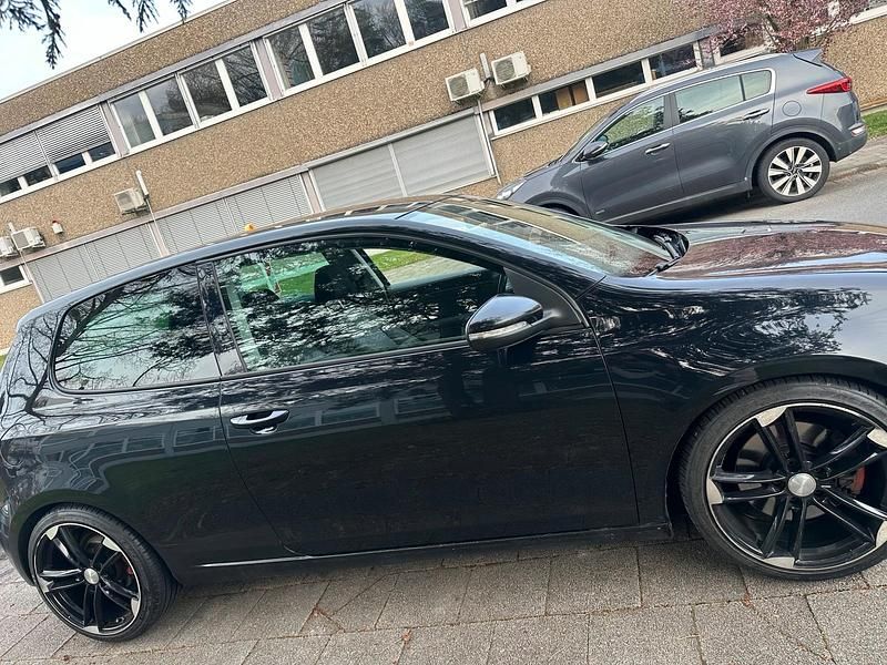 Gebraucht VW Golf VI 160 PS (117 kW) 2009 Schwarz Kleinwagen