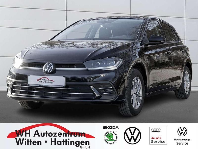 Gebraucht VW Polo Style 95 PS (69 kW) 2024 Deep black perleffekt Limousine
