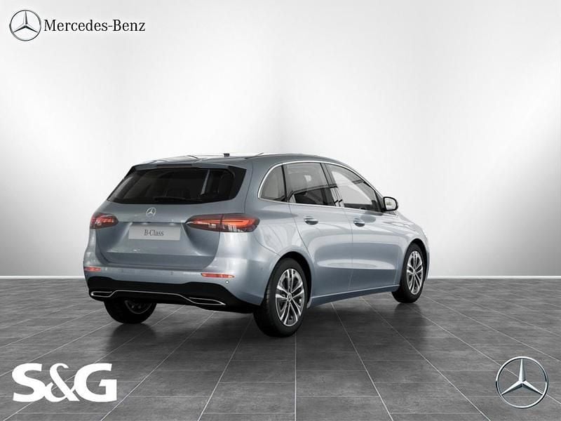 Gebraucht Mercedes B180 Progressive 136 PS (100 kW) 2024 Metalliclack hightechsilber Van / Kleinbus