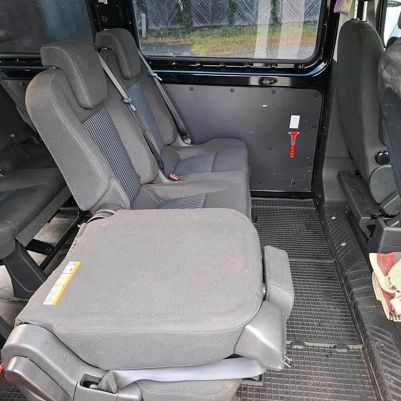 Schwarz Gebraucht 2016 Ford Transit Van / Kleinbus | 12.800 € - Bild 1/4