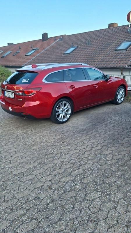 Rot Gebraucht 2014 Mazda 6 Sports-Line Kombi | 9.500 € (Superpreis) - Bild 1/1