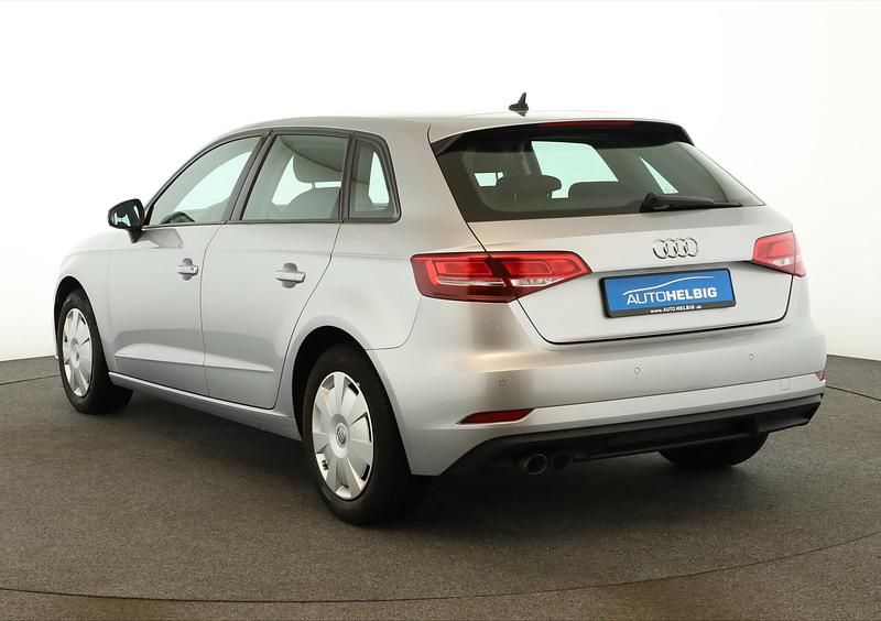 Gebraucht Audi A3 150 PS (110 kW) 2019 Florettsilber metallic SUV