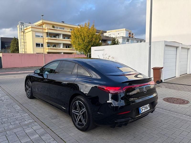 Gebraucht Mercedes EQE300 AMG line 180 kW (245 PS) 2024 Schwarz Limousine