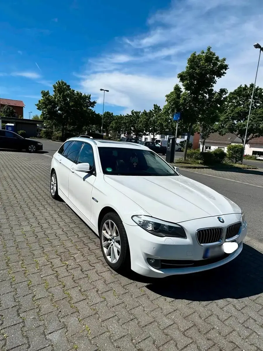 Usata BMW 520 184 CV (135 kW) 2011 Bianco Station wagon
