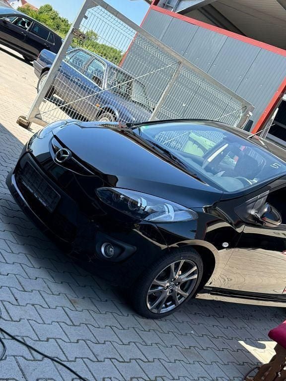 Schwarz Gebraucht 2009 Mazda 2 Dynamic Limousine | 3.200 € (Guter Preis) - Bild 1/4