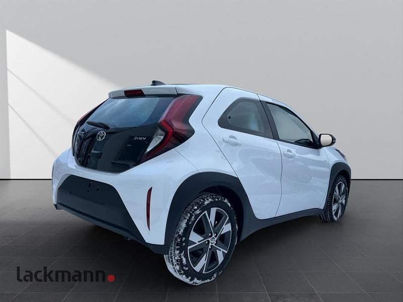 Gebraucht Toyota Aygo X PURE 117 PS (86 kW) 2025 Weiss SUV