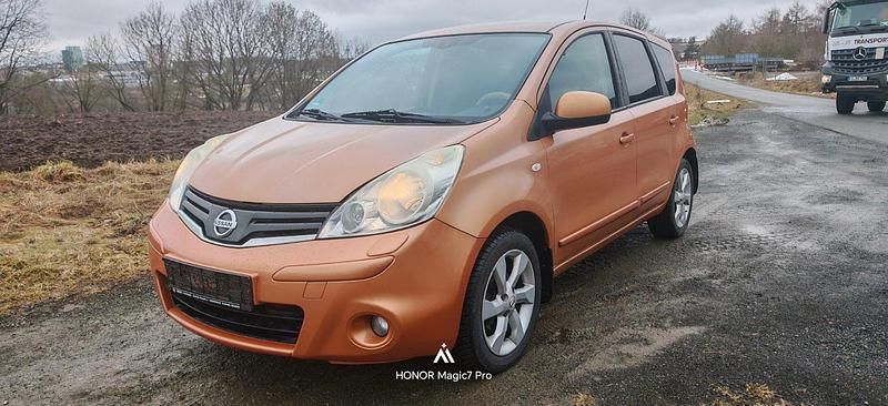 Gebraucht Nissan Note 110 PS (80 kW) 2009 Gold Kleinwagen