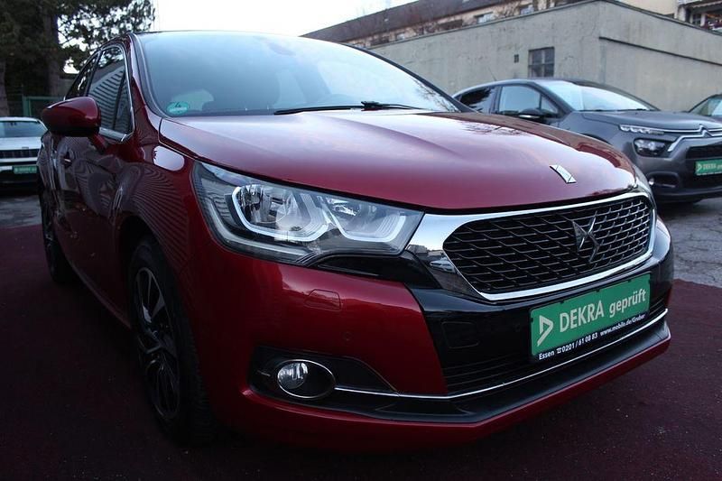Gebraucht Citroën DS4 150 PS (110 kW) 2016 Rouge rubi Kleinwagen