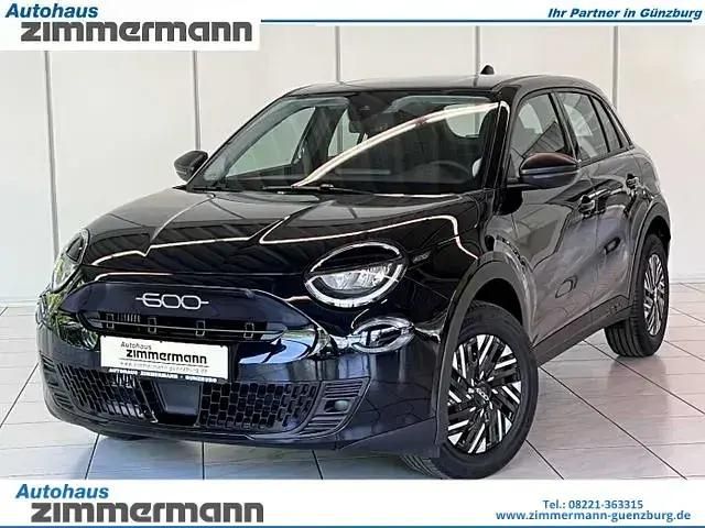 Schwarz Gebraucht 2024 Fiat 600 SUV | 21.750 € (Superpreis) - Bild 1/2