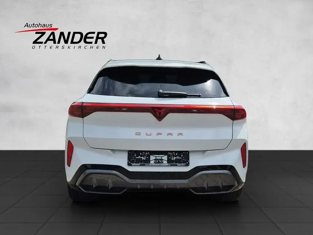 Neu Cupra Terramar 204 PS (150 kW) 2025 Eisweiß SUV
