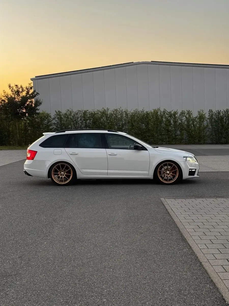 Gebraucht Skoda Octavia RS 184 PS (135 kW) 2014 Weiß Kombi
