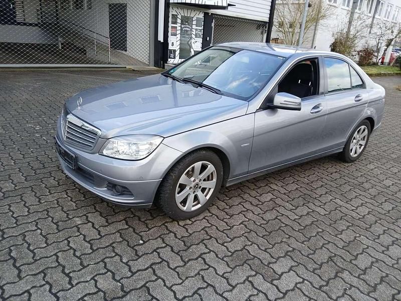 Gebraucht Mercedes C180 156 PS (114 kW) 2009 Limousine
