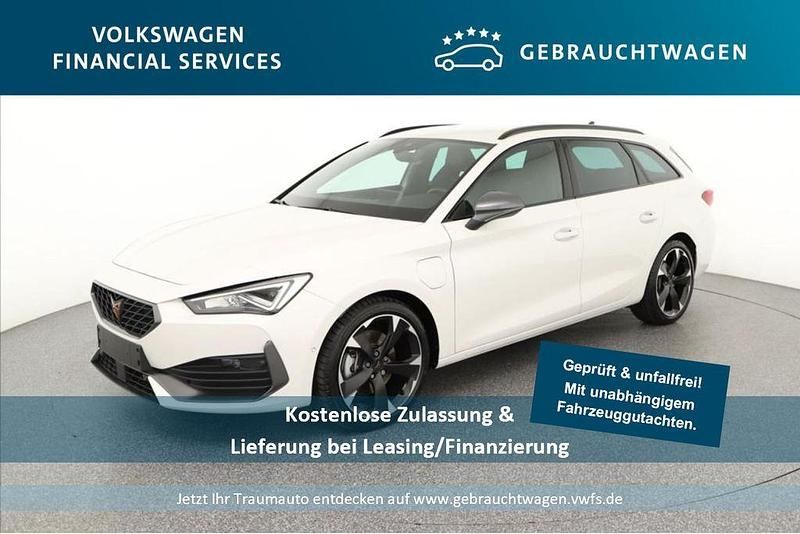 Weiß Gebraucht 2023 Cupra Leon Limousine | 26.429 € (Guter Preis) - Bild 1/4