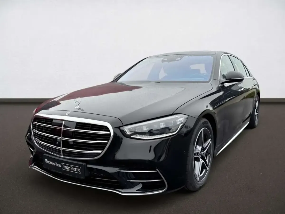 Gebraucht Mercedes S350 AMG 313 PS (230 kW) 2025 Metalliclack obsidianschwarz Limousine