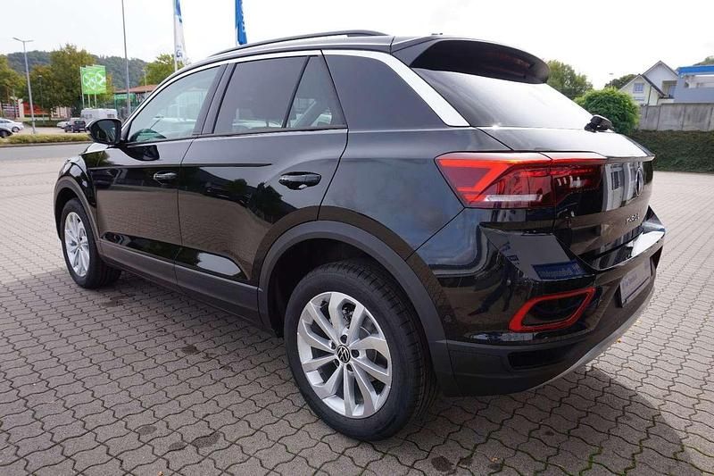 Gebraucht VW T-Roc Life 116 PS (85 kW) 2025 Schwarz SUV