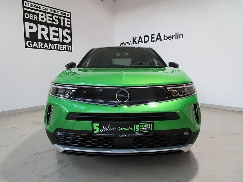 Gebraucht Opel Mokka 131 PS (96 kW) 2022 Matcha green/ikone gruen SUV