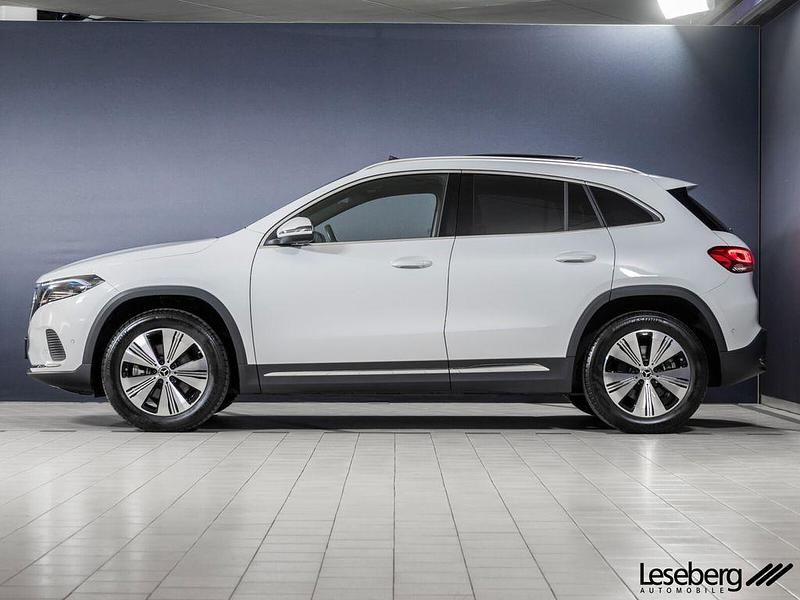 Gebraucht Mercedes EQA350 Progressive 214 kW (292 PS) 2023 Weiß SUV