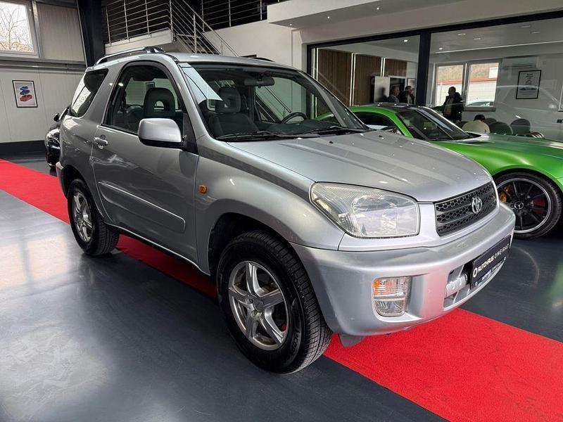 Gebraucht Toyota RAV4 Sol 150 PS (110 kW) 2002 Silber SUV