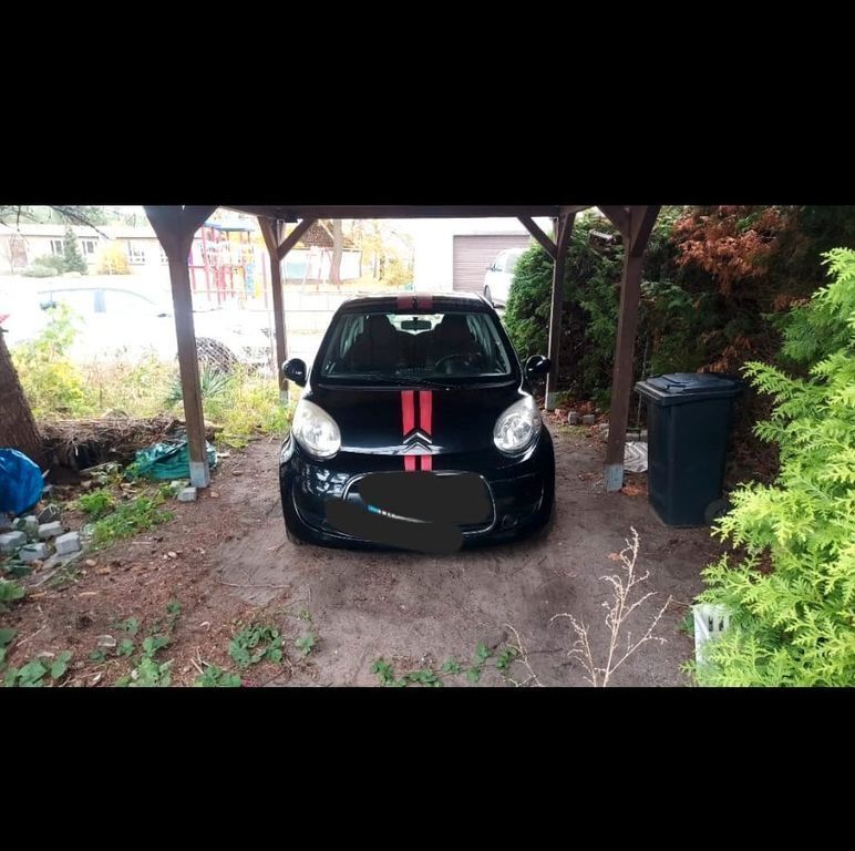 Schwarz Gebraucht 2010 Citroën C1 Style Kleinwagen | 2.300 € (Guter Preis) - Bild 1/2