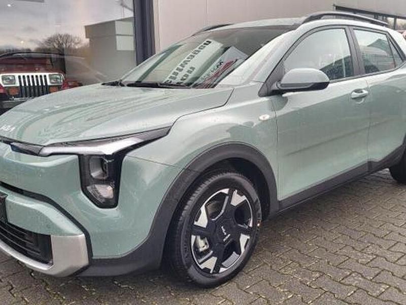 Neu Kia Stonic 101 PS (74 kW) 2025 Andere SUV