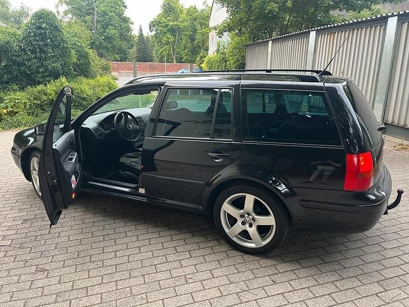 Schwarz Gebraucht 2003 VW Golf IV GT Kombi | 1.800 € (Fairer Preis) - Bild 1/4